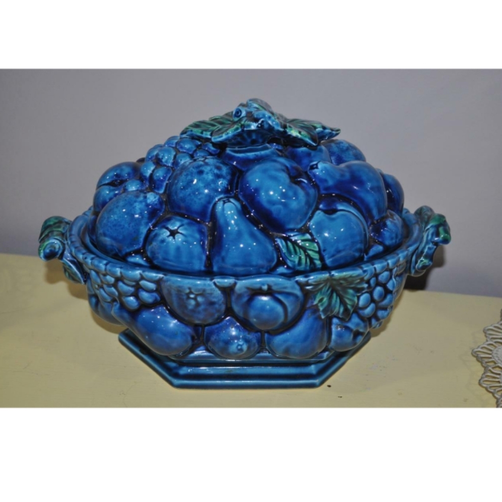 Inarco Ceramic Blue Fruit BowlMood Indigo Blueby Inarco (Japan)